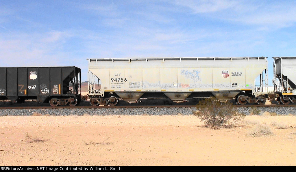 EB Manifest Frt at Erie NV W-Pshr -77